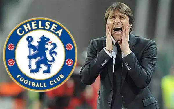 Antonio Conte Suffers Injury During Chelsea Training Session